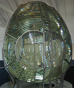 Point Arena Lighthouse: Fresnel lens