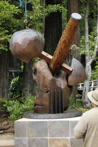 Bruce Johnson sculpture