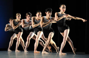 San Francisco Ballet Student Trainees, photo credit: Erik Tomasson