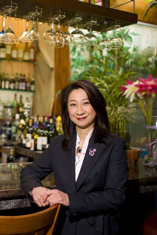 Alice Chan of Tin's Tea House Catering