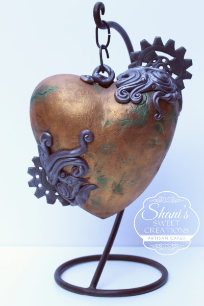 steampunk-heart-cake